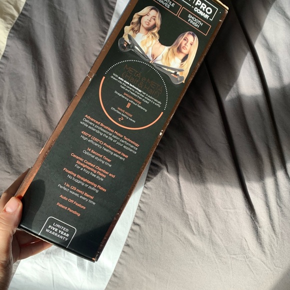 Heated hair tool: infinity pro - Picture 4 of 5